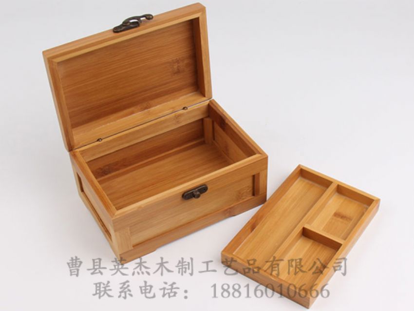 點擊查看詳細信息<br>標題：高檔竹木盒 閱讀次數(shù)：1200