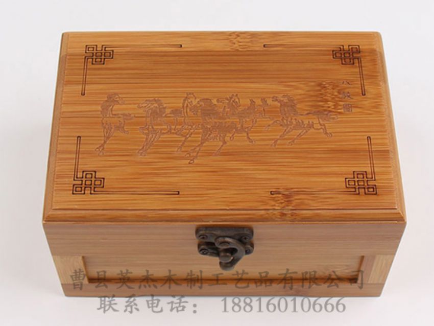 點擊查看詳細信息<br>標題：高檔竹木盒 閱讀次數(shù)：1257
