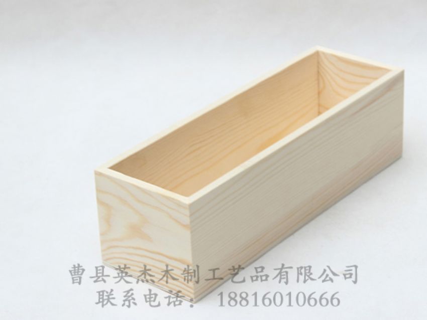 點(diǎn)擊查看詳細(xì)信息<br>標(biāo)題：松木原木色儲(chǔ)物盒 閱讀次數(shù)：1563