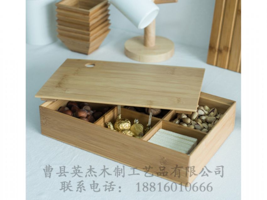 點(diǎn)擊查看詳細(xì)信息<br>標(biāo)題：竹木格子盒 閱讀次數(shù)：1779