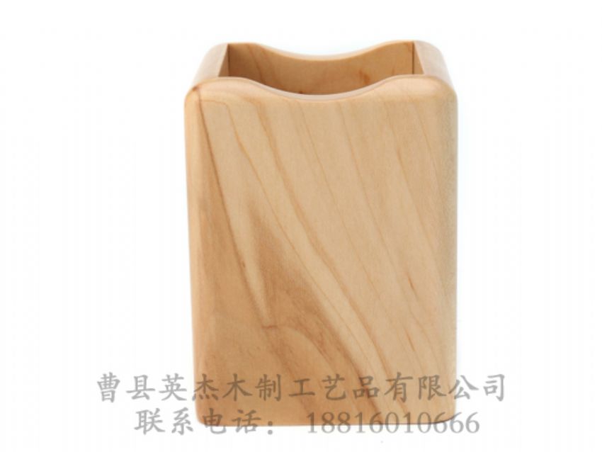 點擊查看詳細信息<br>標題：木制筆筒 閱讀次數(shù)：1246
