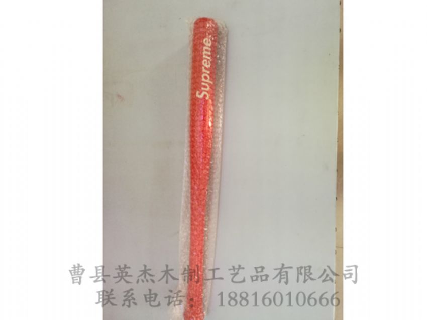 點(diǎn)擊查看詳細(xì)信息<br>標(biāo)題：棒球棍 閱讀次數(shù)：1305