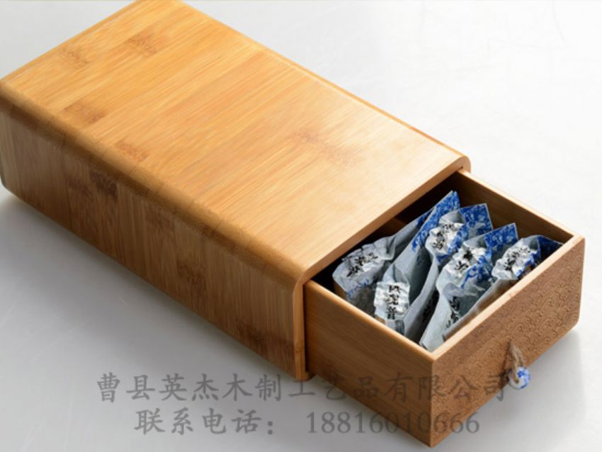點擊查看詳細信息<br>標題：高檔竹茶葉盒 閱讀次數(shù)：1006