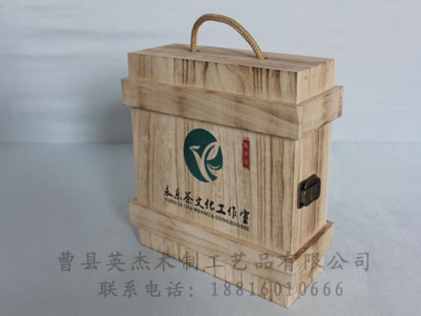 點(diǎn)擊查看詳細(xì)信息<br>標(biāo)題：竹木茶葉盒 閱讀次數(shù)：1356