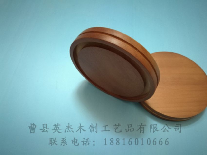 點(diǎn)擊查看詳細(xì)信息<br>標(biāo)題：木制底座  木制杯蓋 閱讀次數(shù)：1284