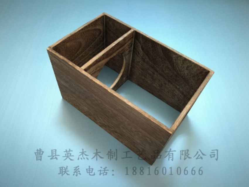 點(diǎn)擊查看詳細(xì)信息<br>標(biāo)題：木制底座  木制杯蓋 閱讀次數(shù)：1427