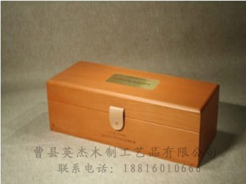 點擊查看詳細信息<br>標題：木制紅酒盒 閱讀次數(shù)：1190