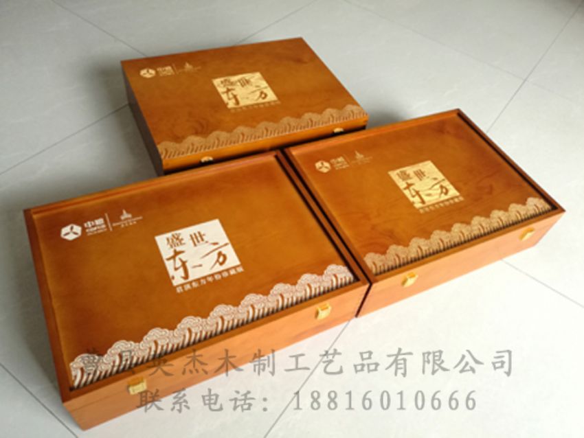 點(diǎn)擊查看詳細(xì)信息<br>標(biāo)題：木制紅酒盒 閱讀次數(shù)：1134