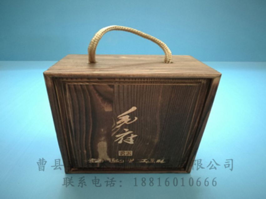點(diǎn)擊查看詳細(xì)信息<br>標(biāo)題：木制紅酒盒 閱讀次數(shù)：1162