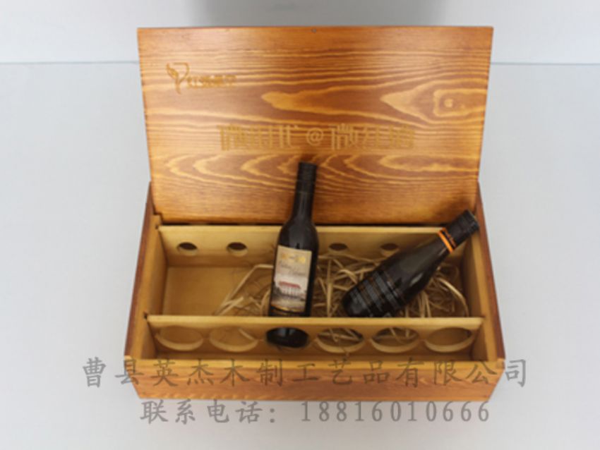 點(diǎn)擊查看詳細(xì)信息<br>標(biāo)題：木制紅酒盒 閱讀次數(shù)：1008