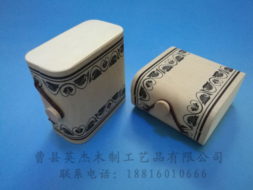 點擊查看詳細信息<br>標題：樺木樹皮盒 閱讀次數(shù)：1640