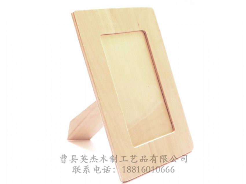 點(diǎn)擊查看詳細(xì)信息<br>標(biāo)題：實(shí)木相框 閱讀次數(shù)：1412