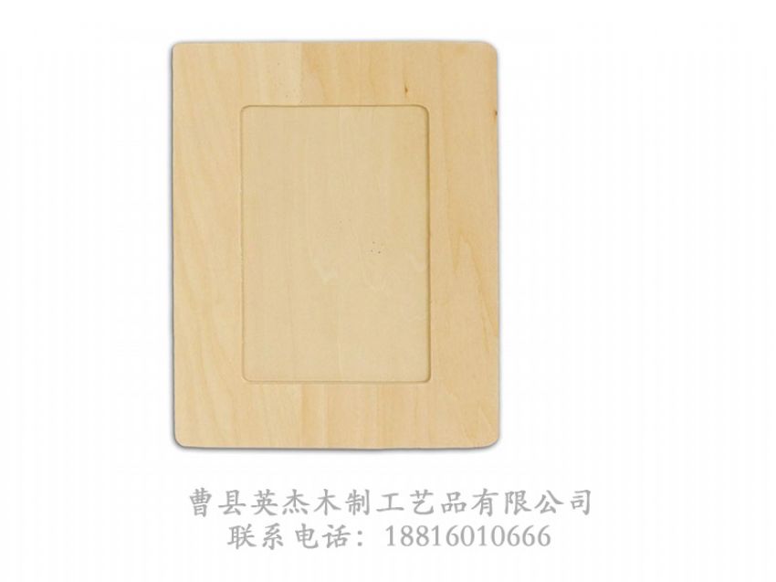點(diǎn)擊查看詳細(xì)信息<br>標(biāo)題：實(shí)木相框 閱讀次數(shù)：1464