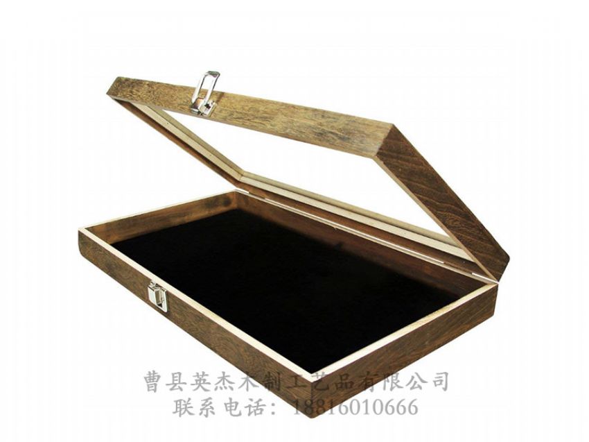 點(diǎn)擊查看詳細(xì)信息<br>標(biāo)題：木制文具包裝盒 閱讀次數(shù)：1127