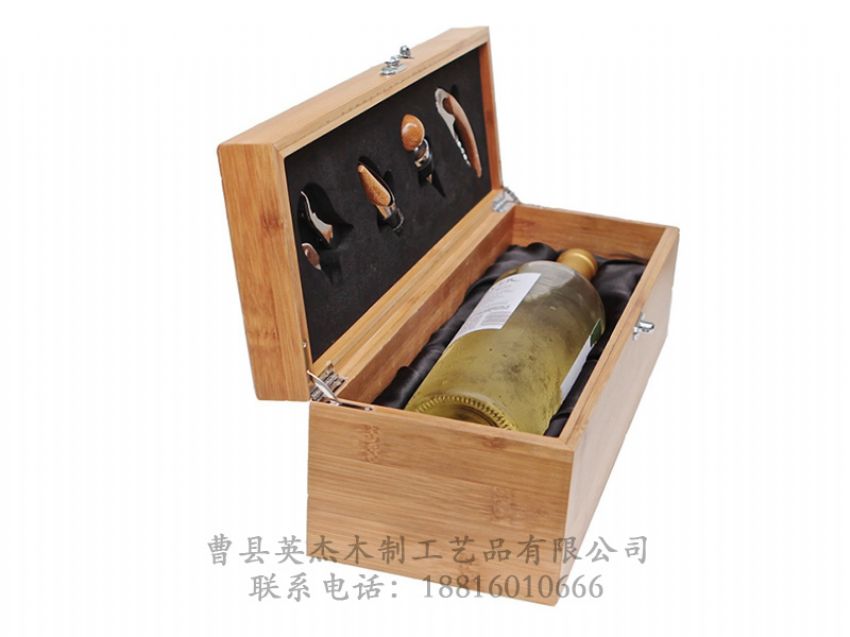 點(diǎn)擊查看詳細(xì)信息<br>標(biāo)題：木制酒盒 閱讀次數(shù)：1486