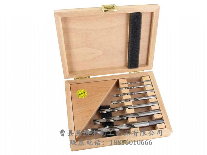 點(diǎn)擊查看詳細(xì)信息<br>標(biāo)題：木制文具包裝盒 閱讀次數(shù)：897