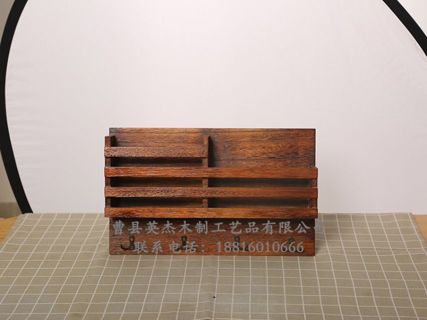 點(diǎn)擊查看詳細(xì)信息<br>標(biāo)題：掛墻木架 閱讀次數(shù)：691