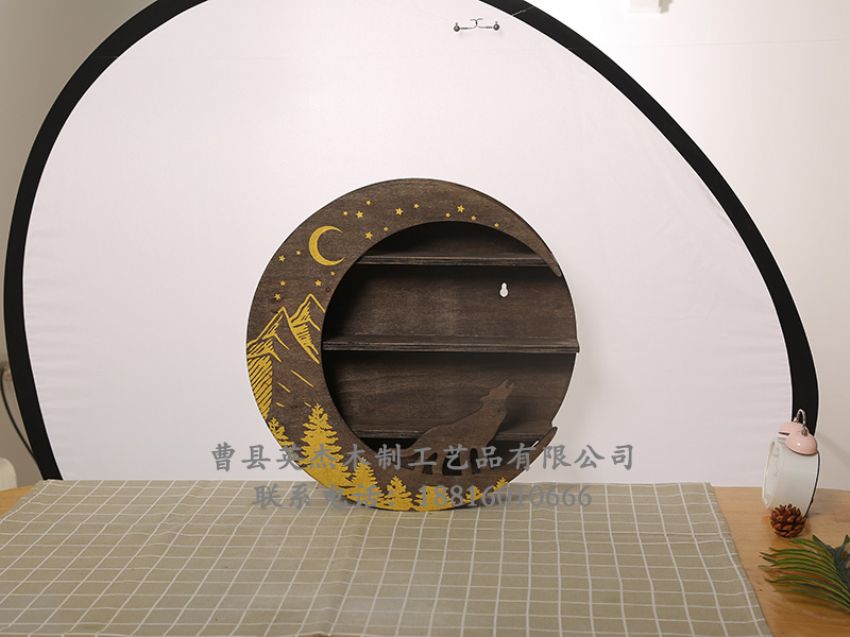點(diǎn)擊查看詳細(xì)信息<br>標(biāo)題：掛墻木架 閱讀次數(shù)：766